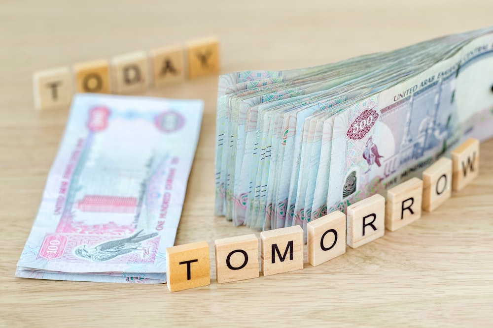 Salaire brut de 2200 euros net : quelles implications pour les employeurs ?