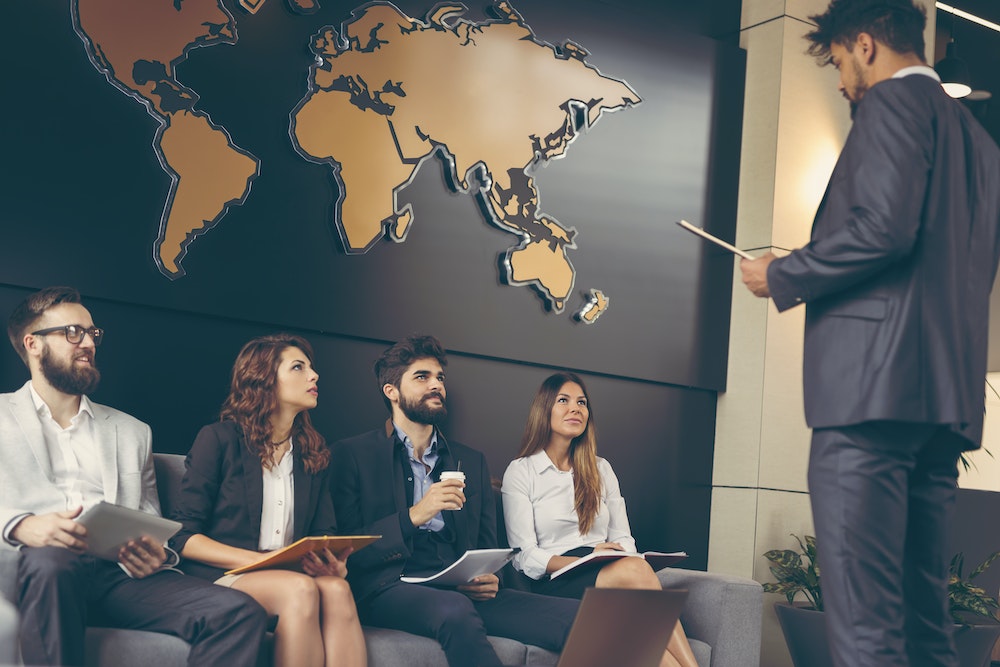 Métiers d'avenir: Les professions qui façonneront notre futur
